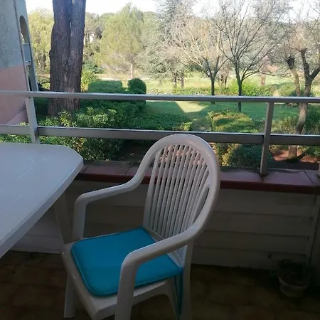 Apartment D'une Avec Piscine Partagee Terrasse Amenagee Et Wifi A Raphael A 5 Km De La Plage Saint-Raphael (Var)